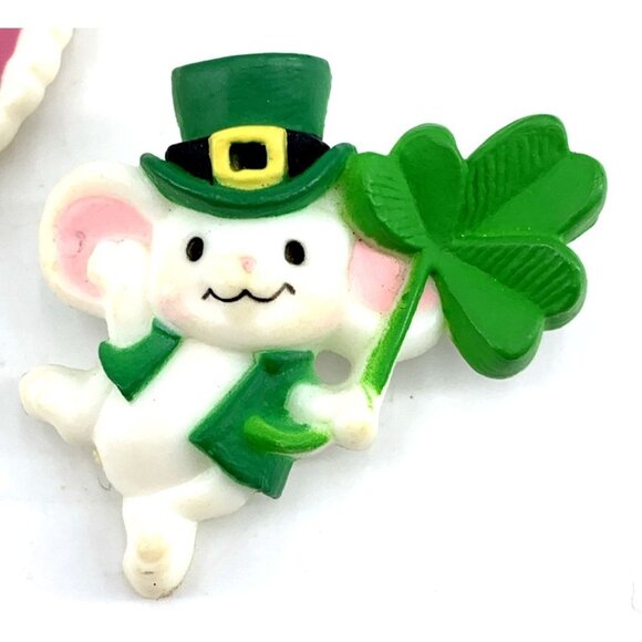 Hallmark Brooches Easter Bunny St Patricks Mouse Valentines Cherub Vtg Lot of 3 - Picture 4 of 9